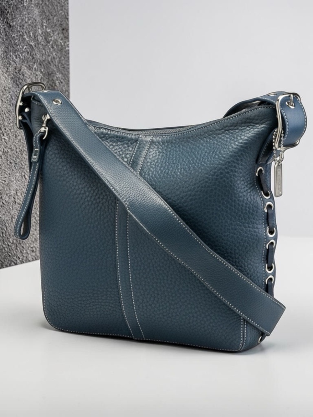 Authentic Coach 9350 Vintage Blue Pebbled Leather Convertible Bag